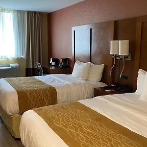 Ramada By Wyndham Times Square West Нью-Йорк